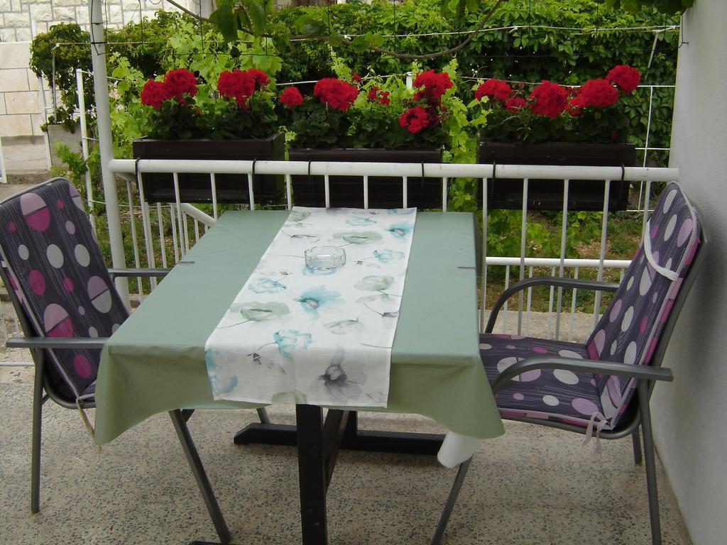 Apartmani Luna Хвар Екстериор снимка